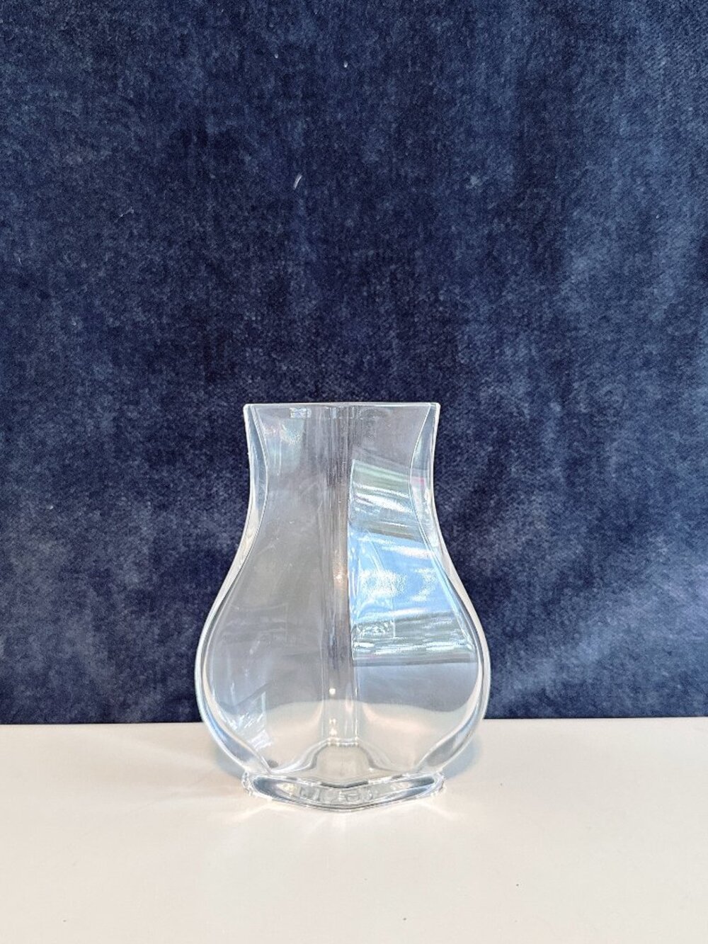 BACCARAT CRYSTAL VASE LILAS PATTERN- MULTISIDED LIP AND BASE - 5"